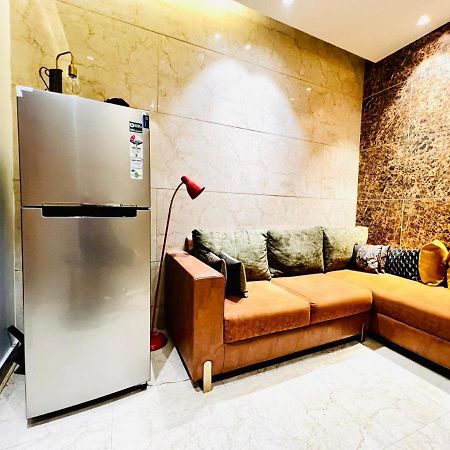 Divine Studios Rajouri Garden New Delhi Exteriör bild