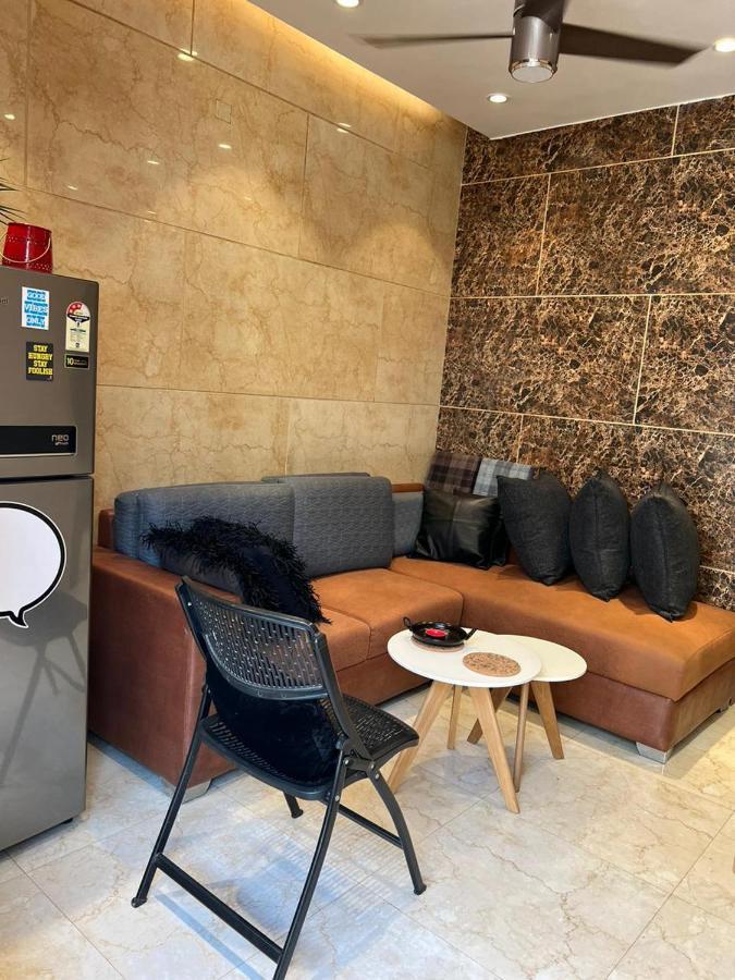 Divine Studios Rajouri Garden New Delhi Exteriör bild