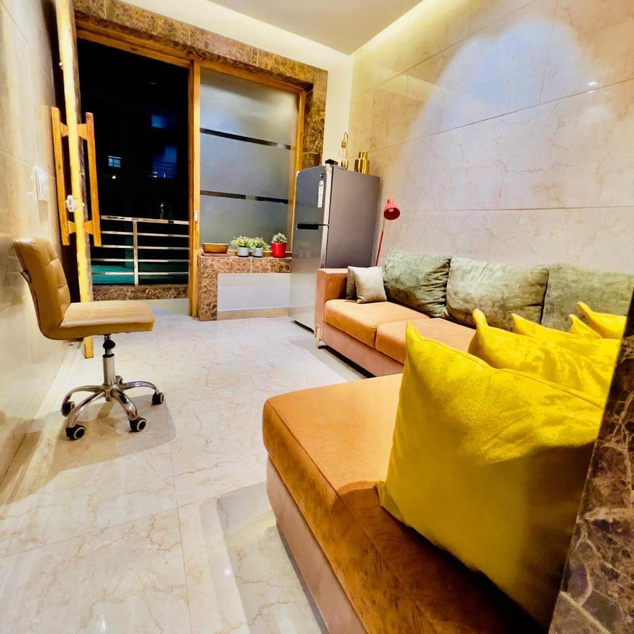 Divine Studios Rajouri Garden New Delhi Exteriör bild